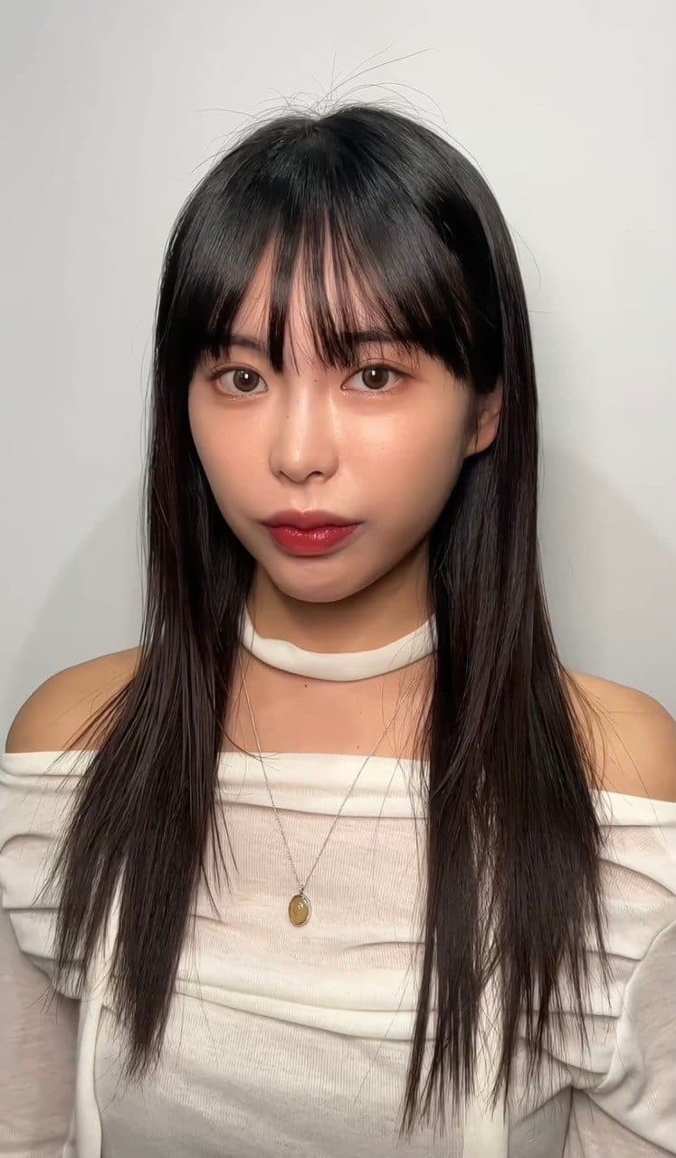 준오헤어 서면부전점 제니 수석실장의 검은 단발과 앞머리 스타일 예시