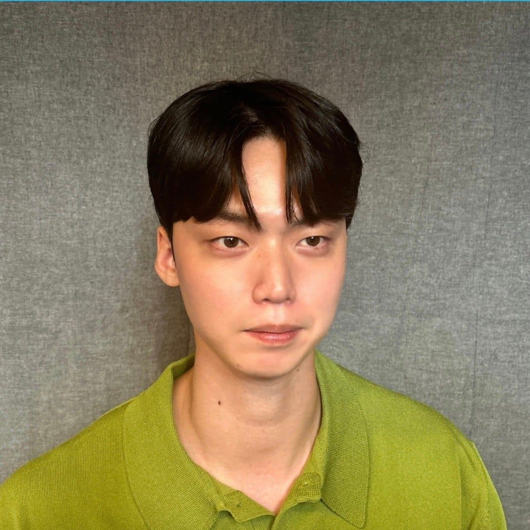 서면 준오헤어 혁 수석실장이 시술한 남자컷 스타일 예시, 윗머리 흐름이 살아 있는 자연스러운 남자 헤어